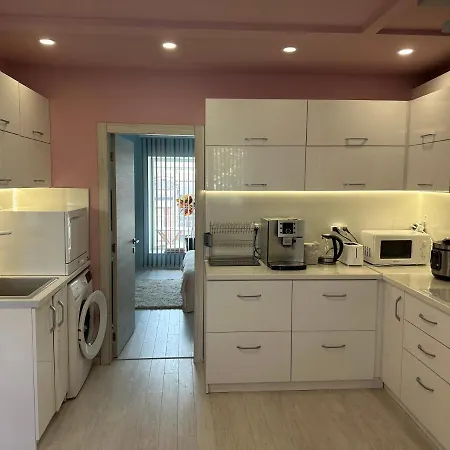 Maisonette Iv21 *